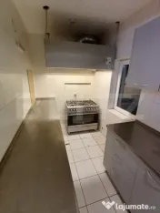 Casa de vanzare, pretabil pensiune, Suceava, zona Burdujeni 