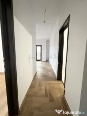 2 Camere cu loc de parcare subteran - Jiului