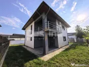 Vilă de închiriat cu 5 camere P+1 160 mp utili Copou 