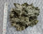 Cuart cu pirita si blenda sau sfalerit 10 cm.