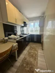 Apartament 2 camere decomandate, boxă 10 mp și parcare, M?