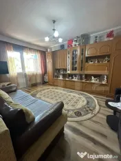 Apartament 2 camere decomandate, boxă 10 mp și parcare, M?