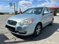 Vând Hyundai Accent