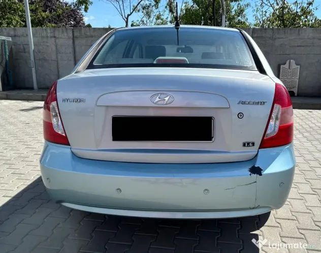 Vând Hyundai Accent