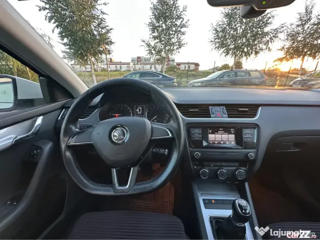 Skoda Octavia 2015 1.6 TDI 4X4 - Ploiesti (Prahova)