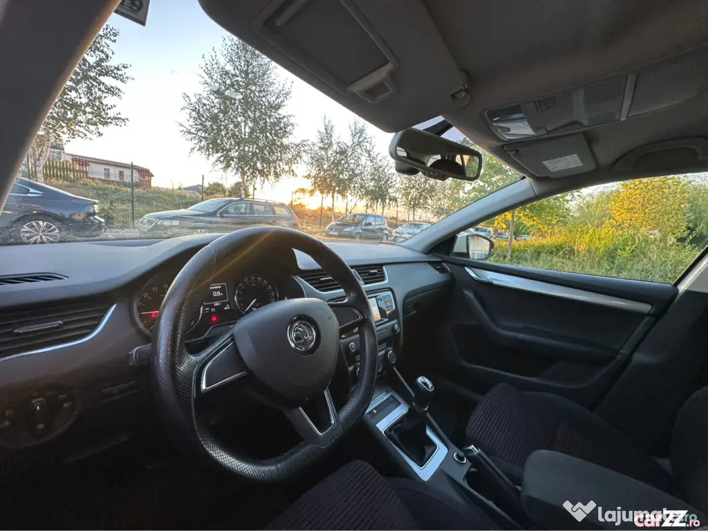 Skoda Octavia 2015 1.6 TDI 4X4 - Ploiesti (Prahova)