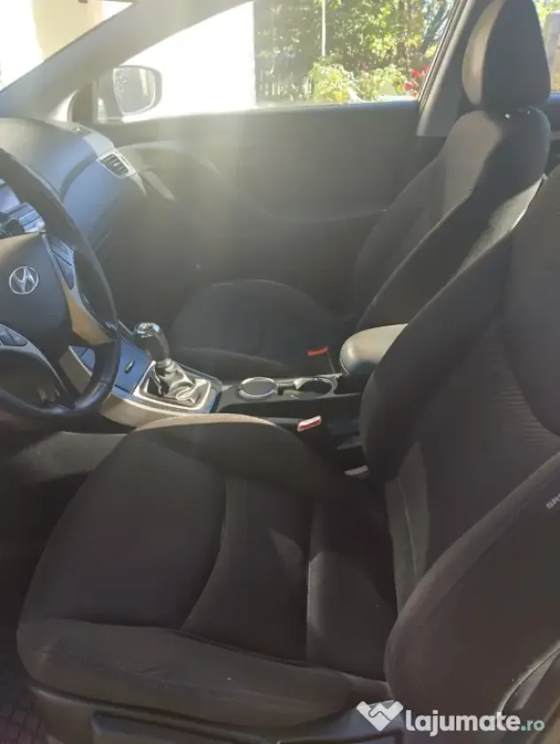 Vând auto Hyundai Elantra Highway+. Gata de drum.
