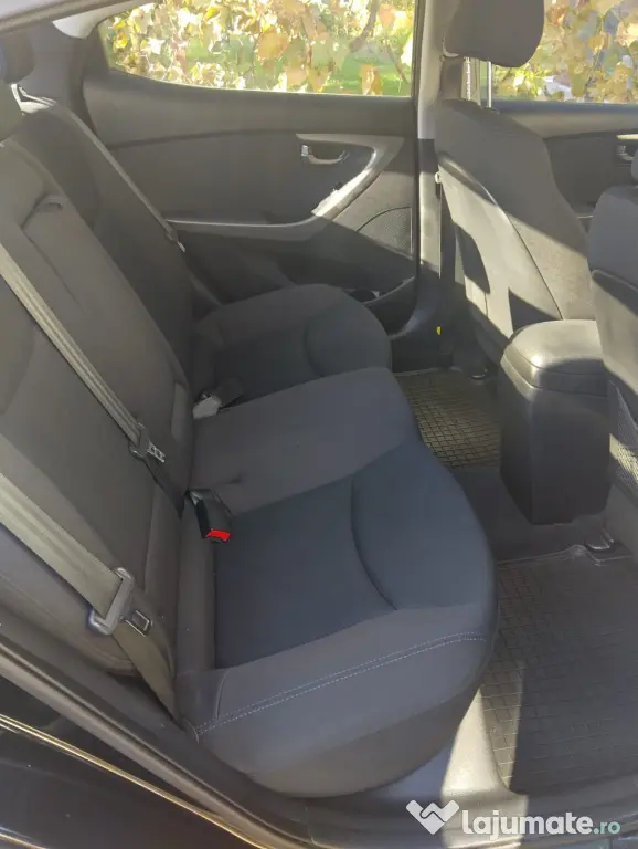Vând auto Hyundai Elantra Highway+. Gata de drum.