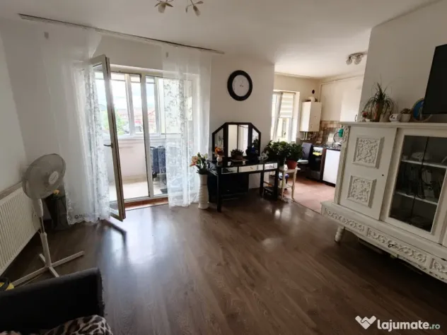 Apartament o cameră | 34 mp | zona Florilor, Florești - Floresti (Cluj)