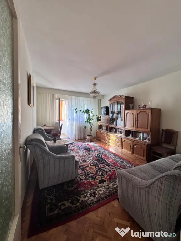 Apartament 3 camere, 3 balcoane, SU 74mp zona Manastur - Cluj-Napoca (Cluj)