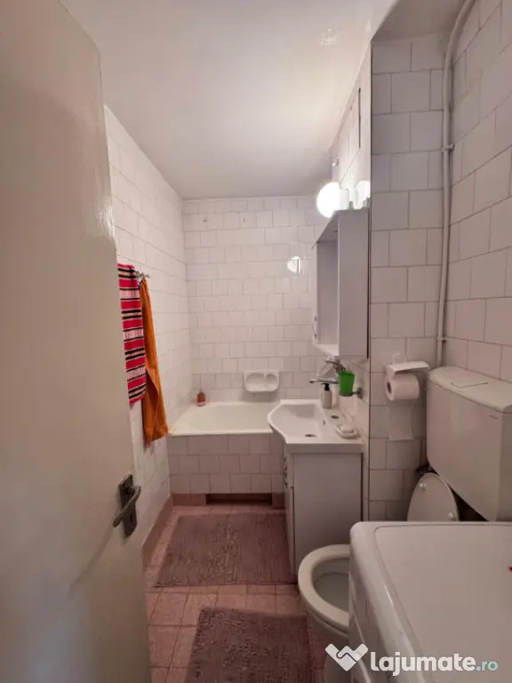 Apartament 3 camere, 3 balcoane, SU 74mp zona Manastur - Cluj-Napoca (Cluj)