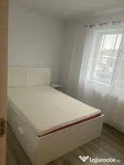 Vand apartament 3 camere 65mp+balcon 8 mp zona Avram Iancu ,