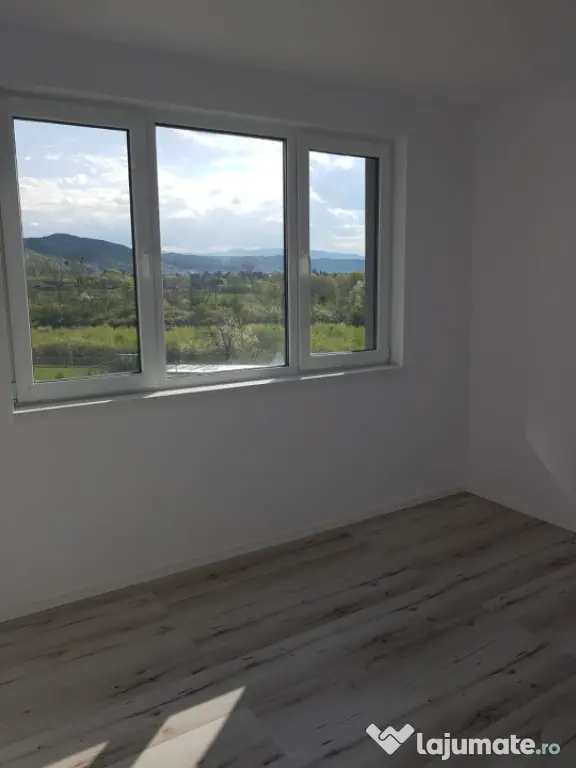 Apartament 3 camere 61mp, zona BMW - Floresti (Cluj)