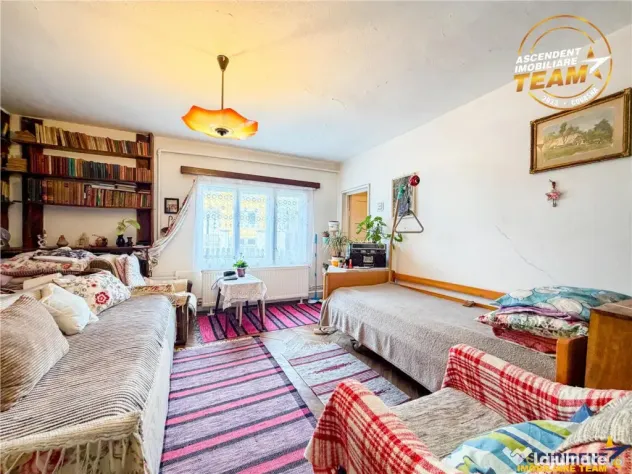 Casa traditionala, cu 709 mp teren intravilan zona apreciabi - Sfantu Gheorghe (Covasna)