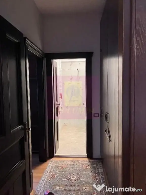 Vanzare apartament 3 camere Piata Alba Iulia adiacent, cu... - Bucuresti (Bucuresti-Ilfov)
