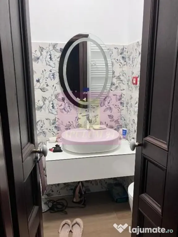Vanzare apartament 3 camere Piata Alba Iulia adiacent, cu... - Bucuresti (Bucuresti-Ilfov)