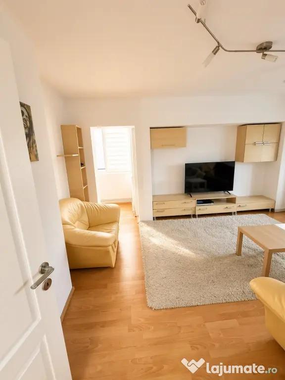 Inchiriez apartament 2 camere PREMIUM | ULTRACENTRAL Vaslui | 60 m² | Proprietar