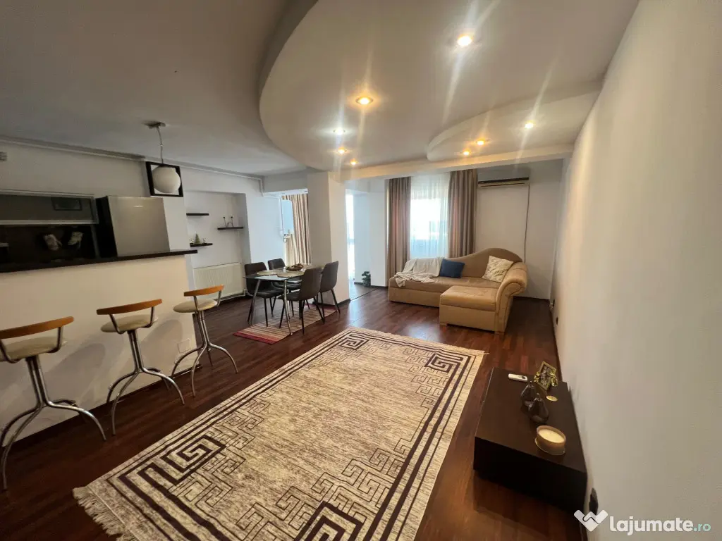 Faleza Nord apartament 3 camere loc parcare termen lung - Constanta (Constanta)