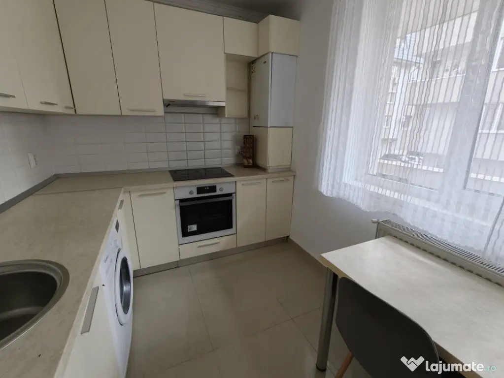 Apartament 3 camere, 60 mp | 2 parcări | zona Vivo, Floreș - Floresti (Cluj)