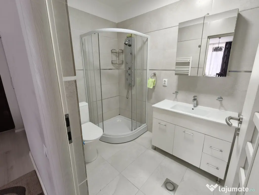 Apartament 3 camere, 60 mp | 2 parcări | zona Vivo, Floreș - Floresti (Cluj)