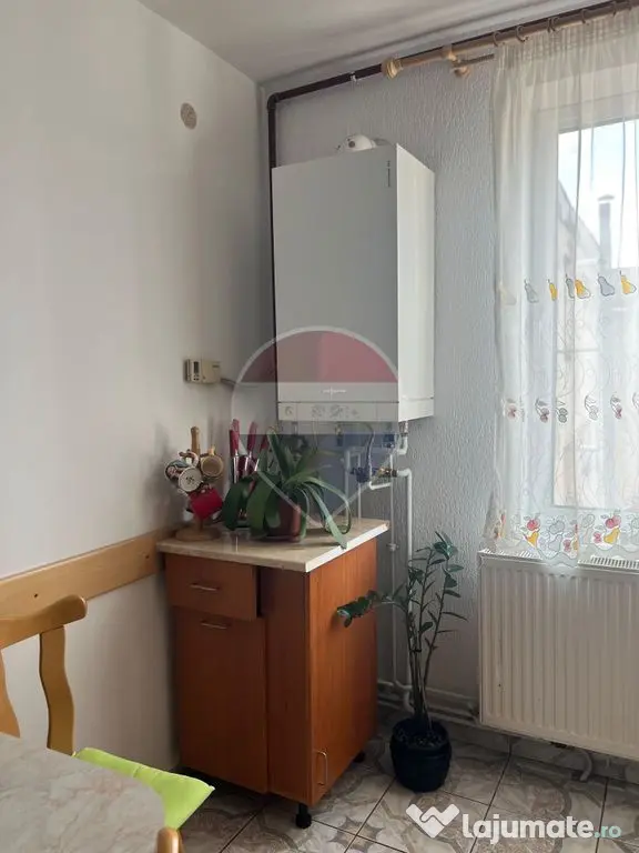 Apartament 3 camere | Central Cehu Silvaniei | Finisat Mo... - Cehu Silvaniei (Salaj)