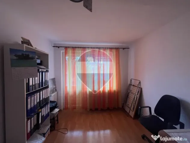 Apartament 3 camere | Central Cehu Silvaniei | Finisat Mo... - Cehu Silvaniei (Salaj)