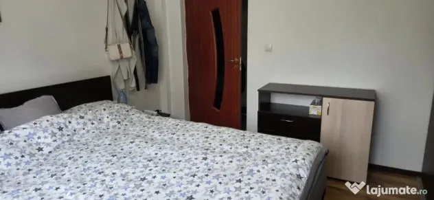 Apartament de vanzare DECOMANDAT ,2 camere 51,5 mp , zona Li - Floresti (Cluj)