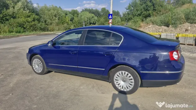 Volkswagen Passat 2.0 TDI BlueMotion Confortline cu Webasto