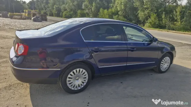 Volkswagen Passat 2.0 TDI BlueMotion Confortline cu Webasto