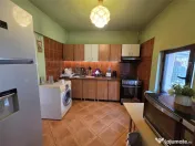 1 CAMERA la cas#259; cu curte – Zona Ostrov (Mega Mall ... 