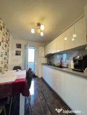 Apartament 3 camere, 66mp+2 balcoane, etaj 1, parcare, Prof 