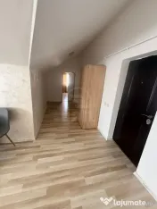 Apartament 3 camere semidecomandat zona Eroilor