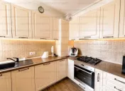 Apartament 3 camere | Decomandat | 70 mp | Zona Tractorul 
