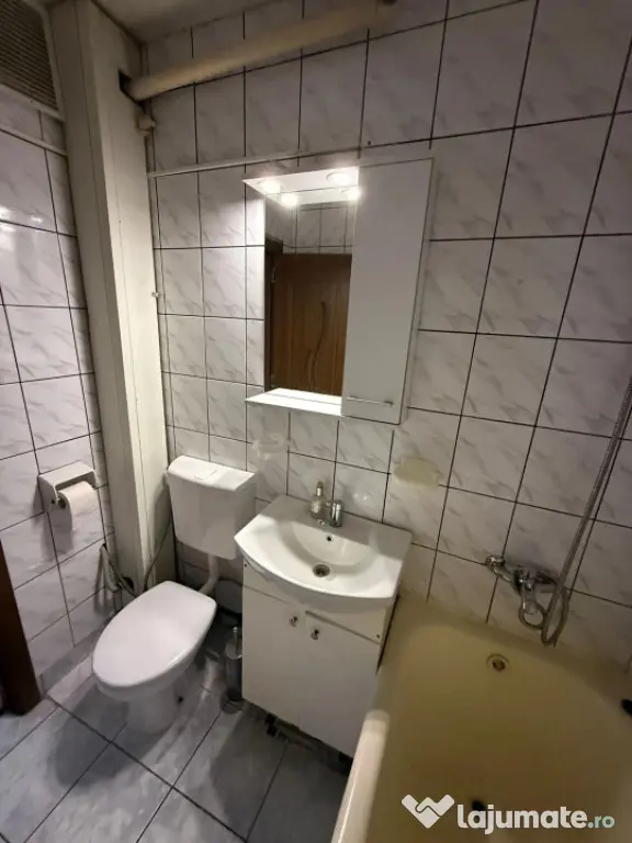 ???? Apartament elegant cu 3 camere de închiriat – Buleva - Baia Mare (Maramures)