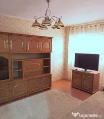 De Inchiriat apartament 2 camere, Micro 18, etaj 6, 1600 lei