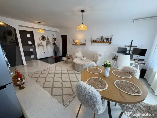 Apartament 3 camere 64 mp, parcare inclusa , 2 balcoane , Zo - Floresti (Cluj)