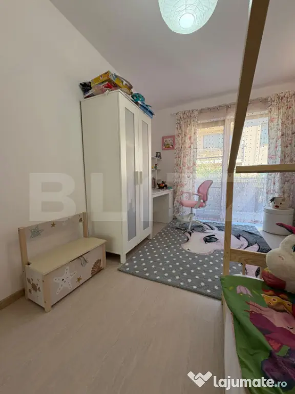 Apartament 3 camere 64 mp, parcare inclusa , 2 balcoane , Zo - Floresti (Cluj)