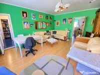 3 camere-Decomandat- Centrala Proprie- etaj 2/8- Calea 13 se 