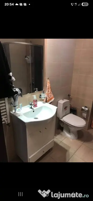 apartament de inchiriat