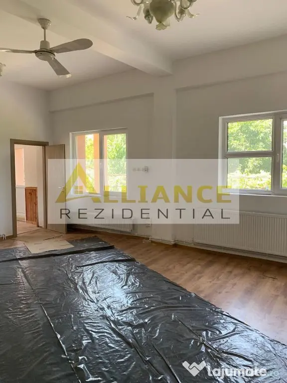 Casa individuala de vanzare in Catelu - 14 camere - teren 1550 mp - Catelu (Bucuresti-Ilfov)