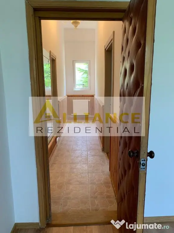 Casa individuala de vanzare in Catelu - 14 camere - teren 1550 mp - Catelu (Bucuresti-Ilfov)