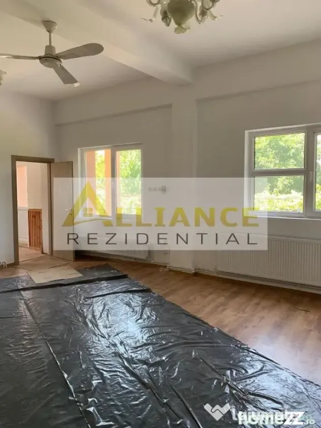 Casa individuala de vanzare in Catelu - 14 camere - teren 1550 mp - Catelu (Bucuresti-Ilfov)