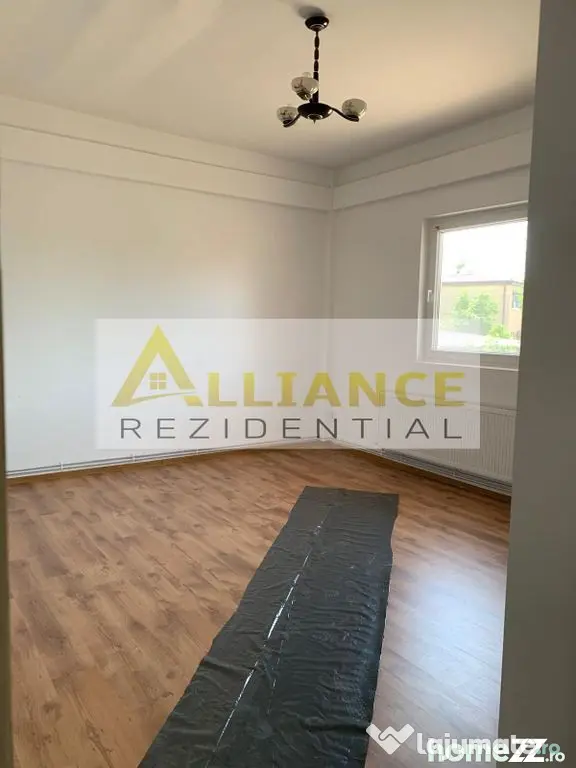 Casa individuala de vanzare in Catelu - 14 camere - teren 1550 mp - Catelu (Bucuresti-Ilfov)