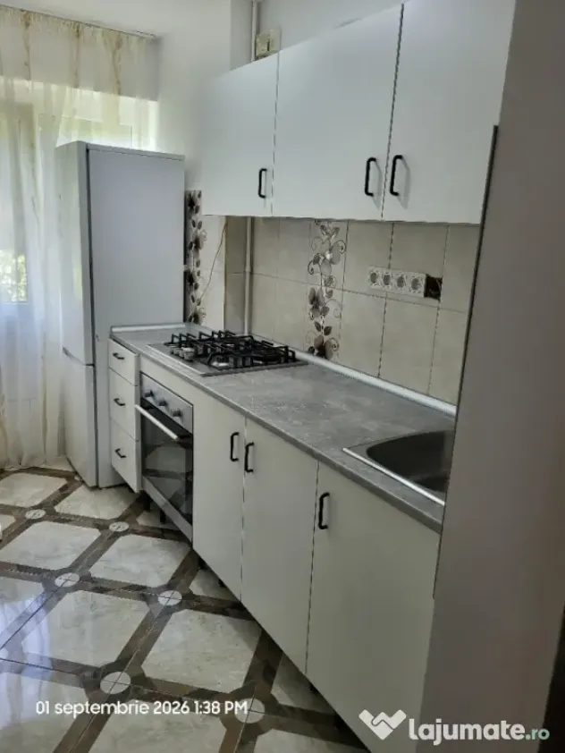 Apartament 3 camere sector 4 c.tin brâncoveanu