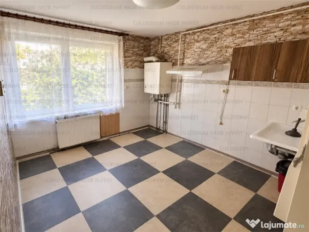 Apartament 3 camere | 58 mp | Zona Tractorul - Brasov (Brasov)
