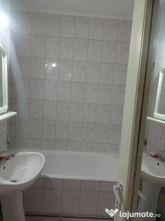 De inchiriatapartament o cameră Tiglina1, etaj 3, 300 euro - Galati (Galati)