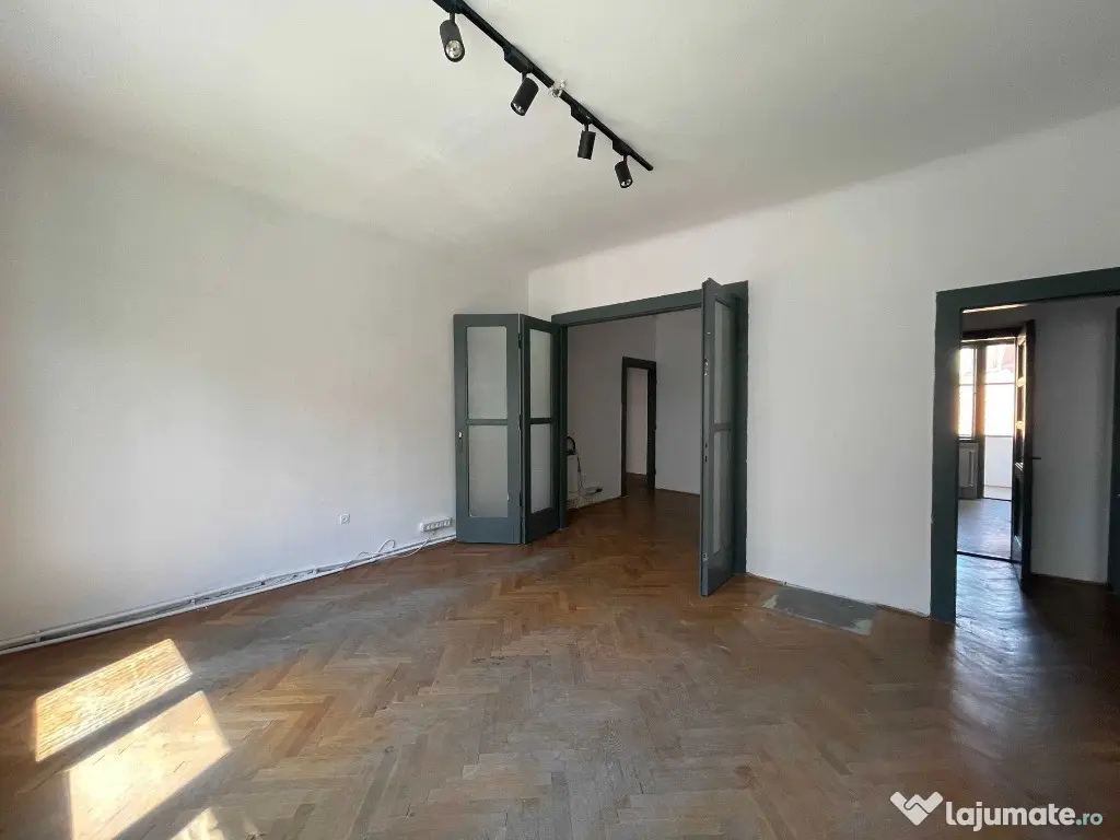 Apartament 4 camere Central - Cluj-Napoca (Cluj)