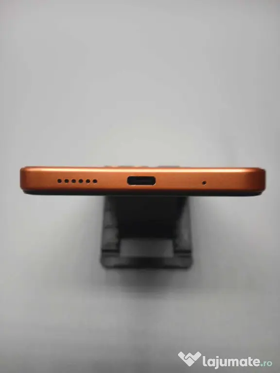 Hotwav A17 Pro Max Portocaliu Memorie: 128GB Ram: 3GB+9GB ID_1886