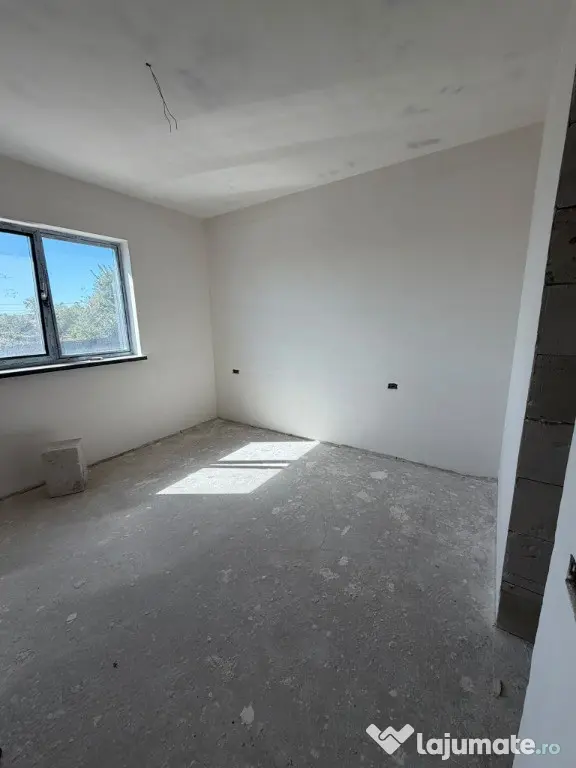 DE VÂNZARE CASA AGIGEA CARTIER NOU - Agigea (Constanta)