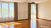 Apartament de inchiriat 200 mp 4 camere Iancu Nicolae Pis... 